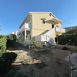 Mila Apartament *