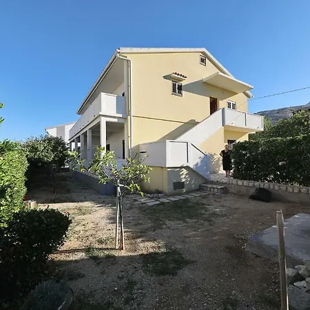 Mila Apartament *