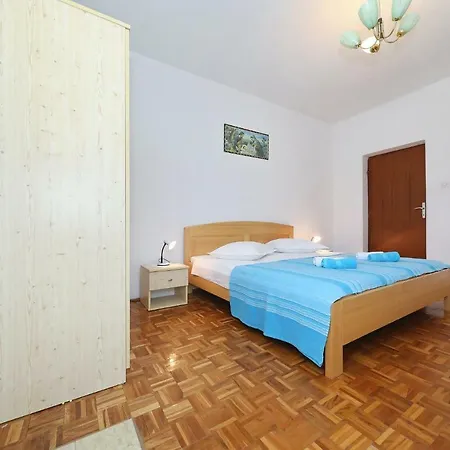 Apartament Mila Pag Town