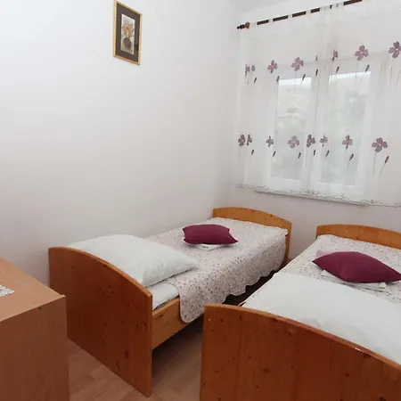 Mila Apartment *
