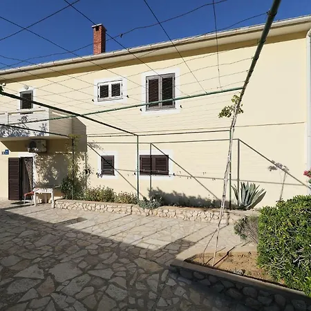 Mila Apartment