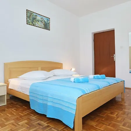 Apartman Mila *