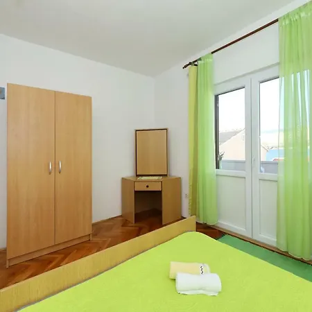 Mila Apartment *